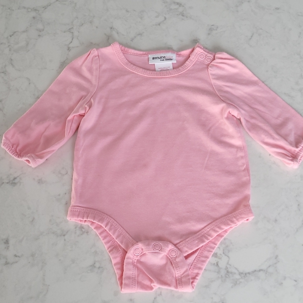 GENUINE BABY OSHKOSH LONG SLEEVE. SIZE 3M